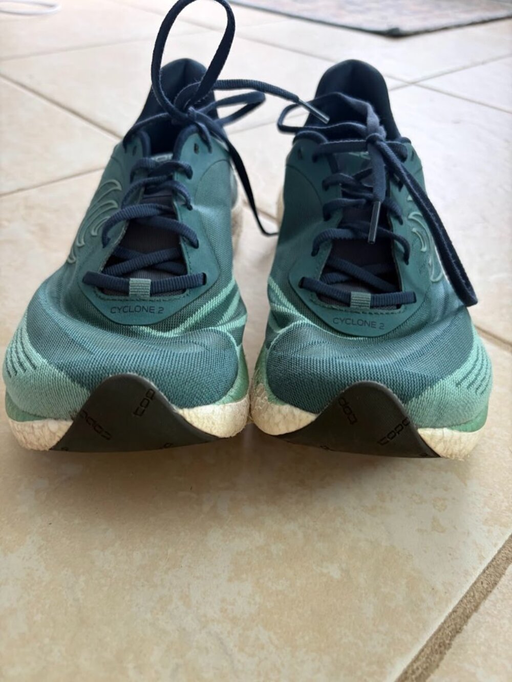 Topo Cyclone 2 Running Shoes, Ocean/Mint, Women’s Size 8.5